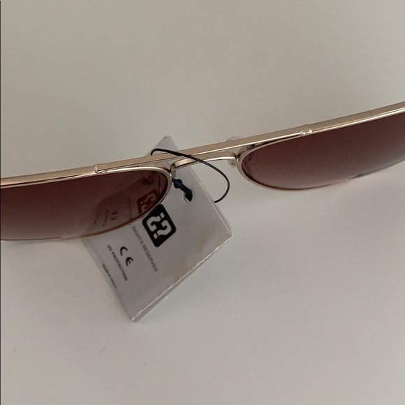 🆕 🆑 SUNGLASSES - Picture 4 of 7